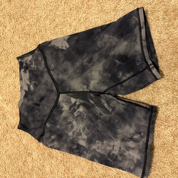 Amazon Biker Shorts - Picture 2 of 11